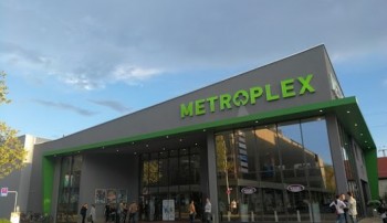Metroplex kino teatras, Fiurtas – Vokietija